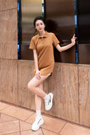 Robe courte en maille à col polo