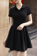 Robe patineuse à col polo