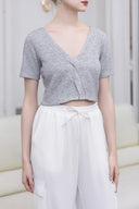 Crop top côtelé à col V