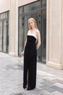 Robe mi-longue bustier à fente