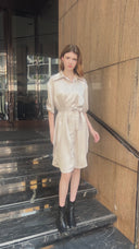 Robe chemise ceinturée